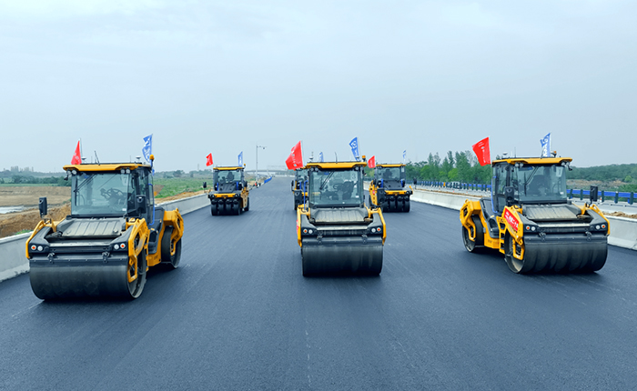 坐标：湖北高速！场景：无人驾驶！