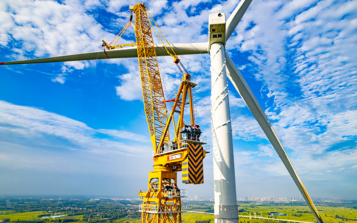 水田工况实录 | 九游娱乐XGL3300-220S擎起185米风电新高度