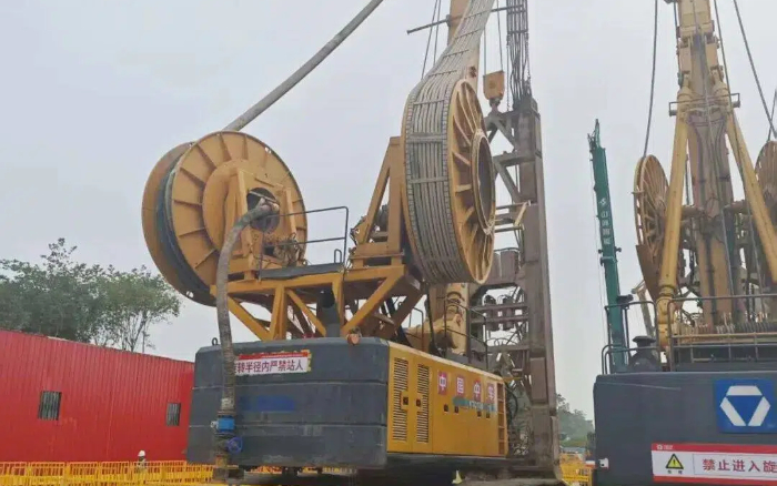 地质无难题！九游娱乐双轮铣槽机助力区域基建按下 “加速键”